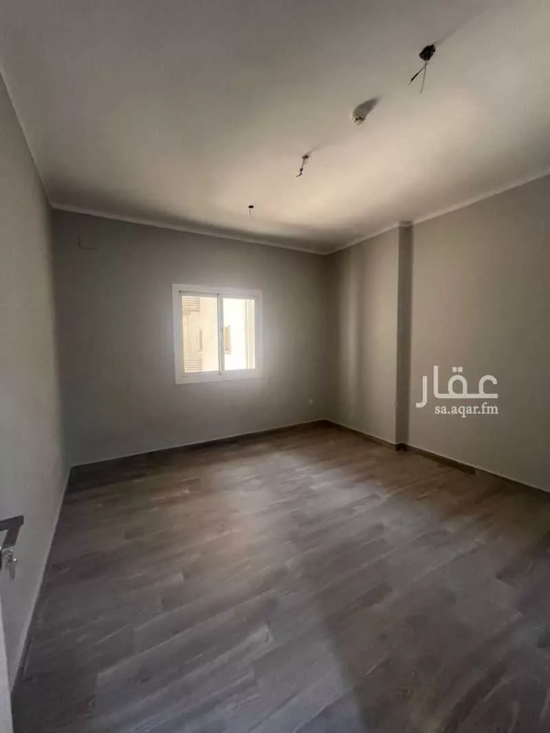 شقة 5 غرف في العزيزية 3