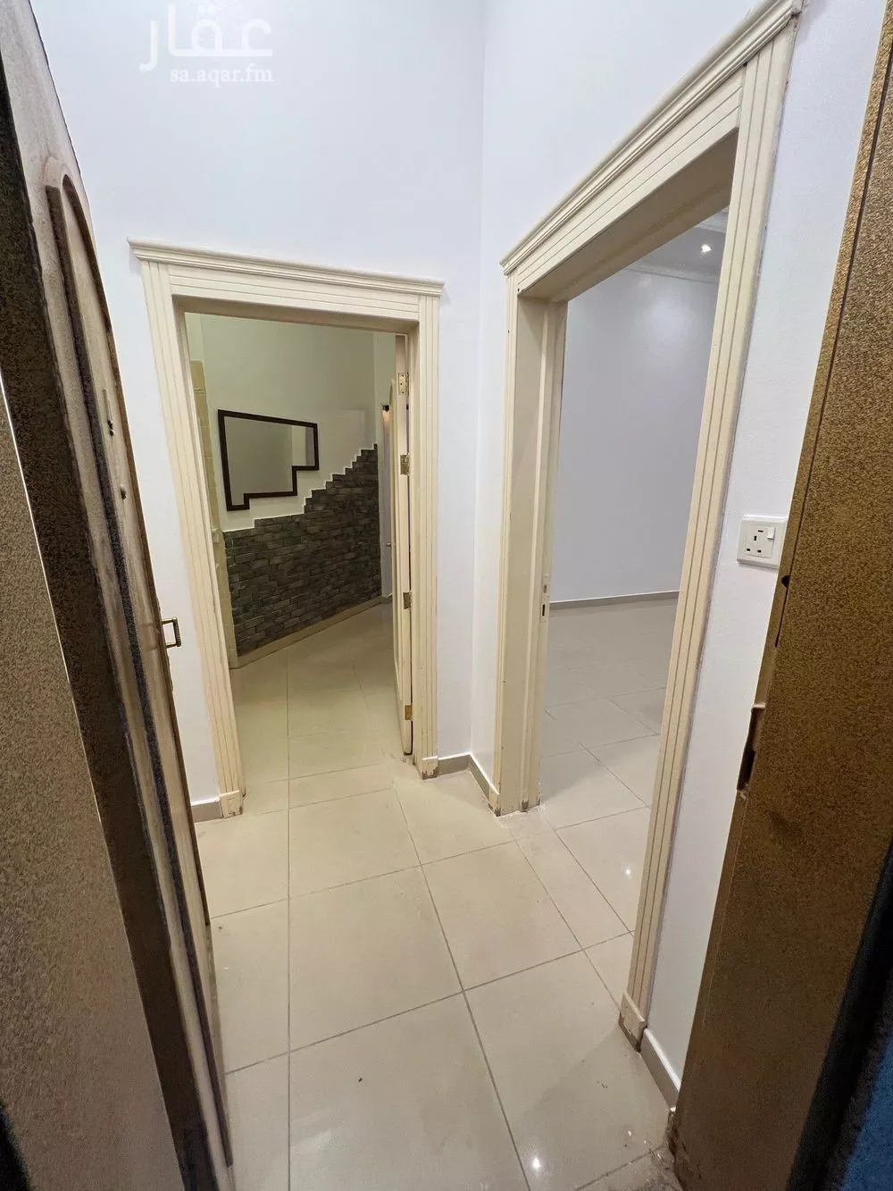 شقة 3 غرف في الملك عبدالله 2