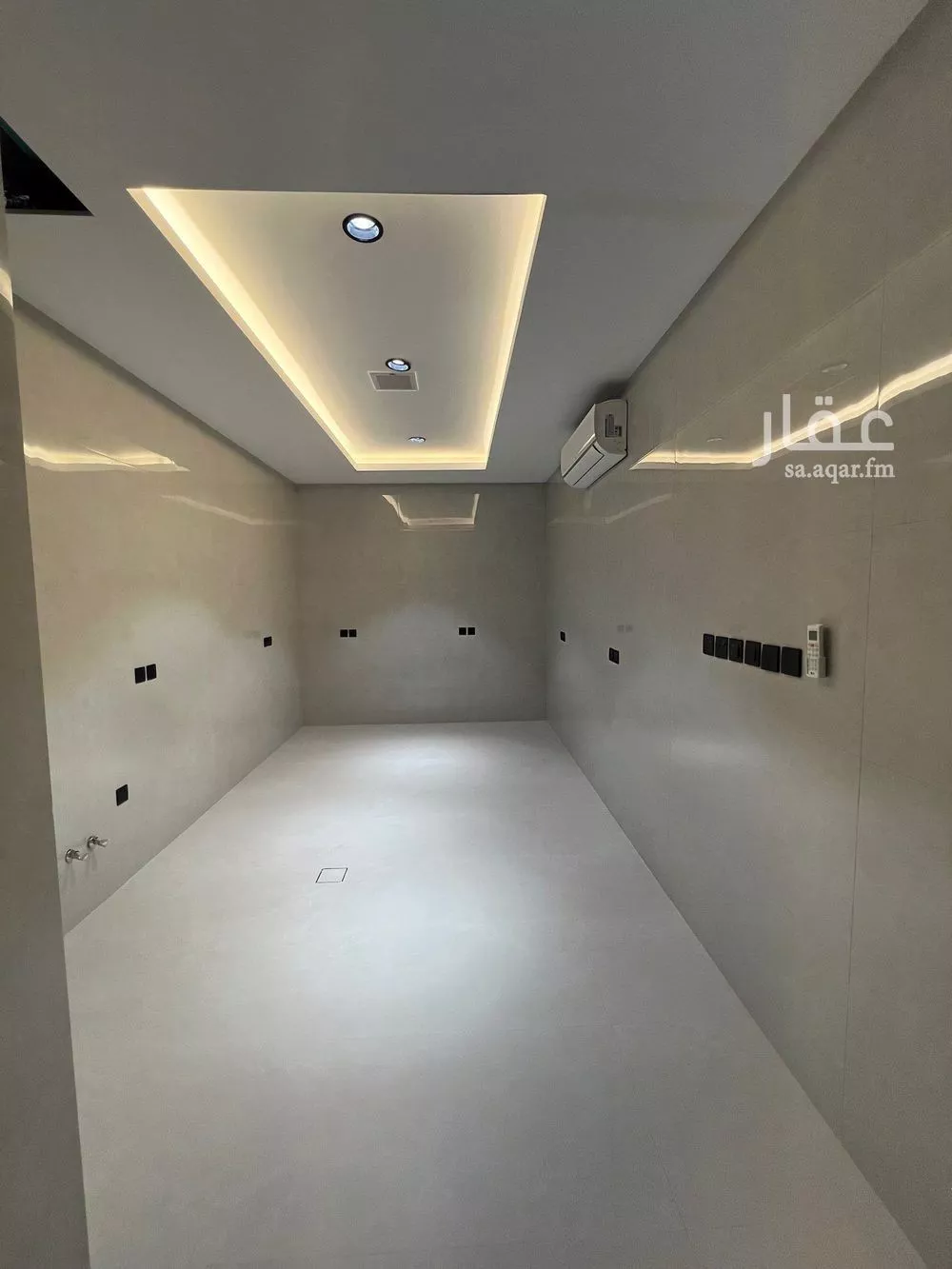 4 bedroom floor in King Abdullah 1