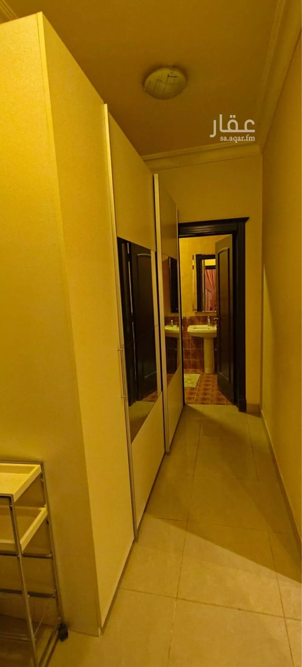 شقة 3 غرف في الملك عبدالله 2