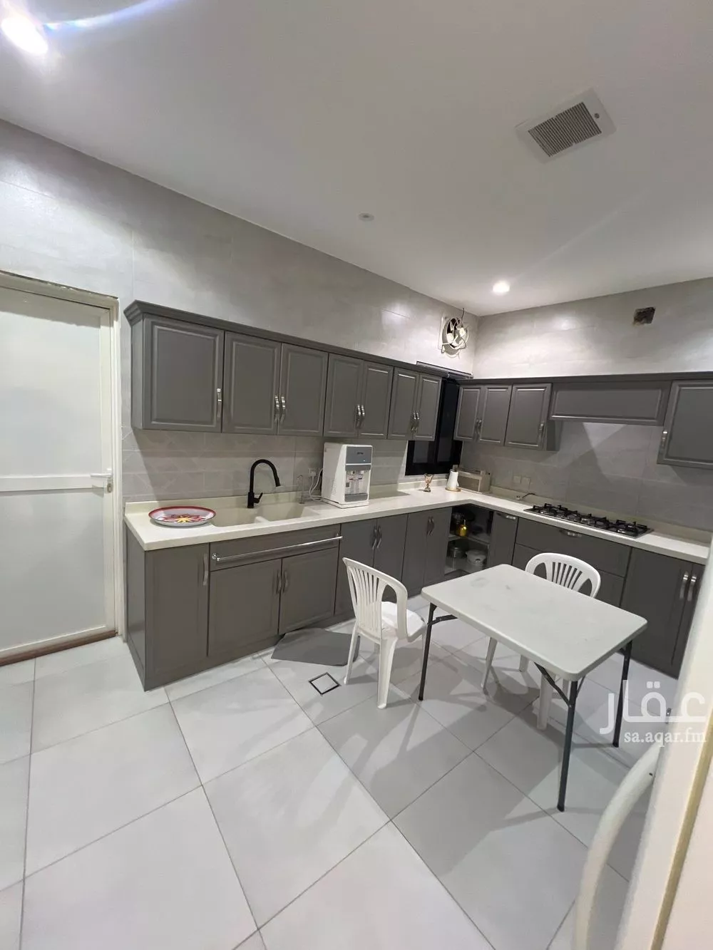 land in King Abdullah, Riyadh 7