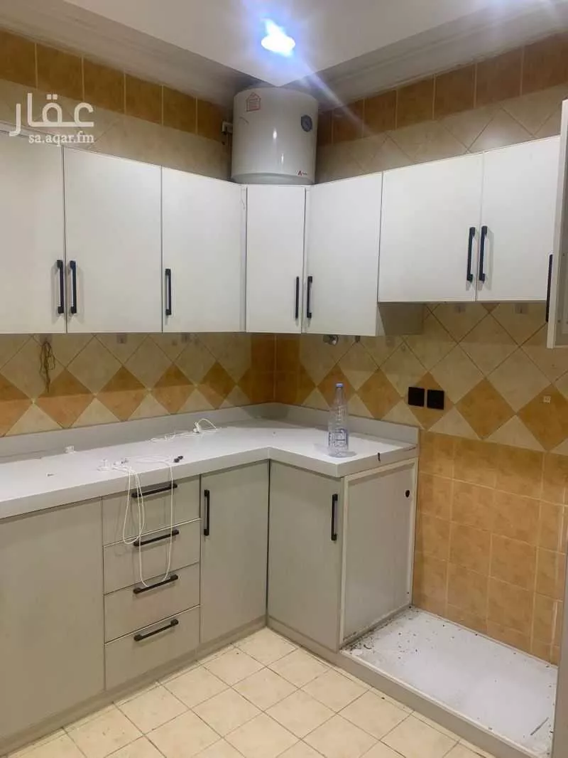3 bedroom apartment in Al Wadi 3