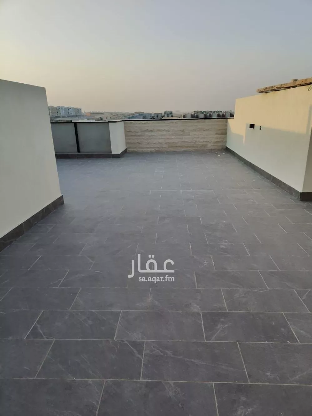 فيلا 5 غرف في النرجس 3