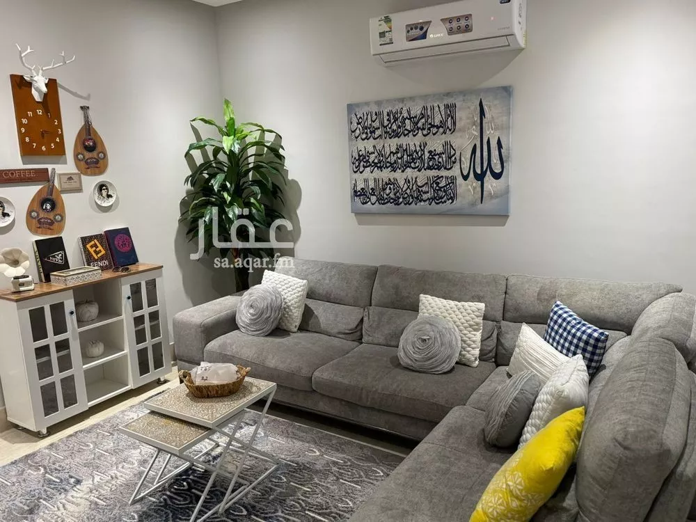 3 bedroom apartment in Al Yasmin 2