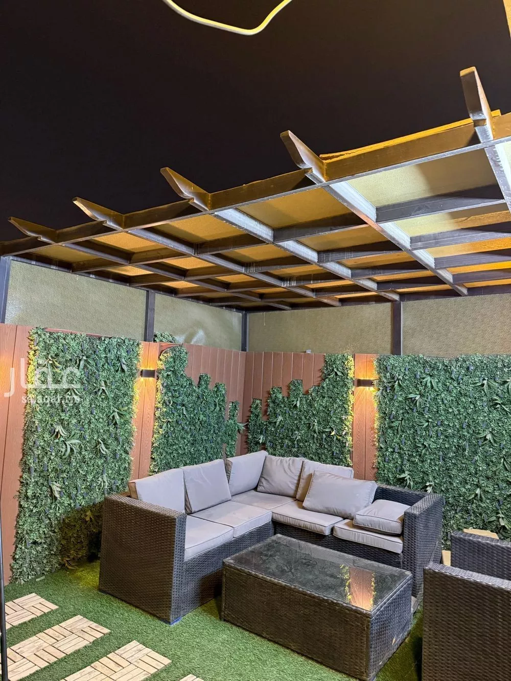 4 bedroom floor in Al Wadi 4