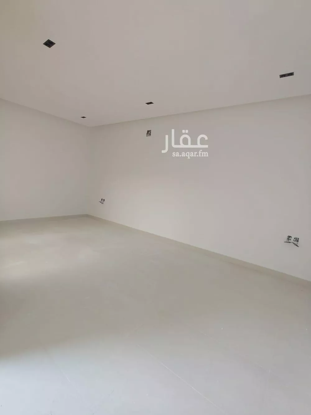 فيلا 6 غرف في الخليج 2