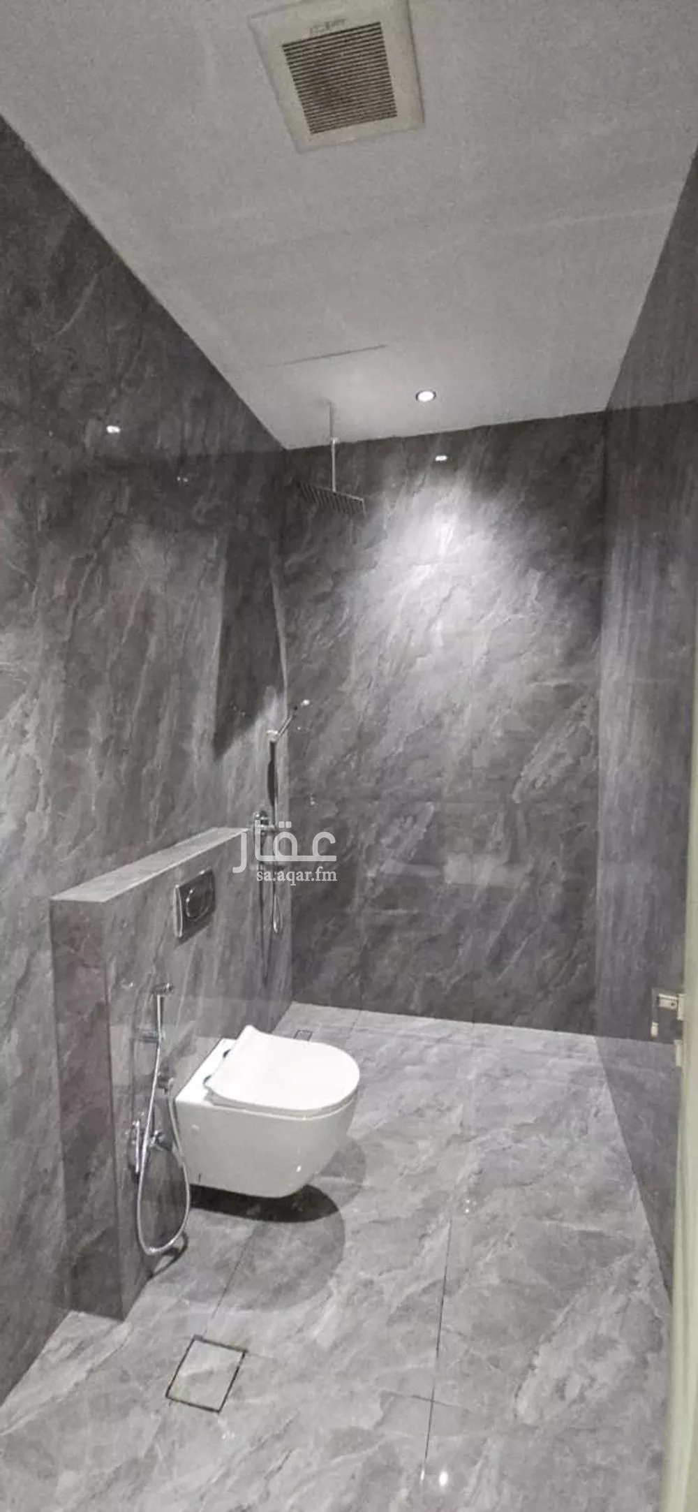 4 bedroom floor in Ash Sharq 4