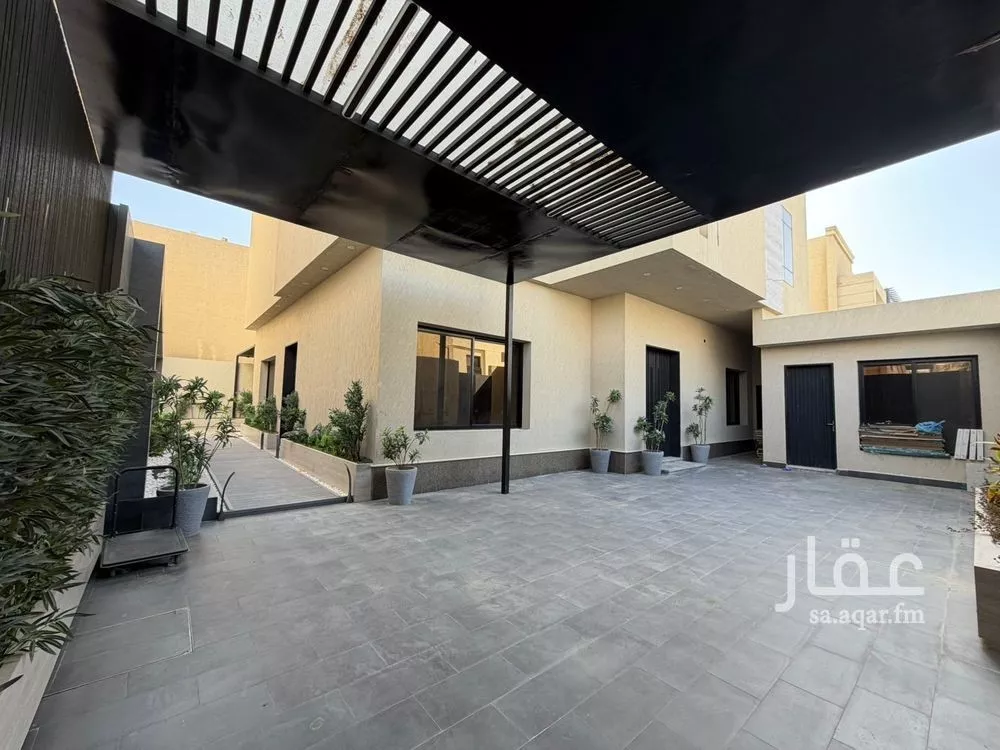 فيلا 16 غرف في العارض 2