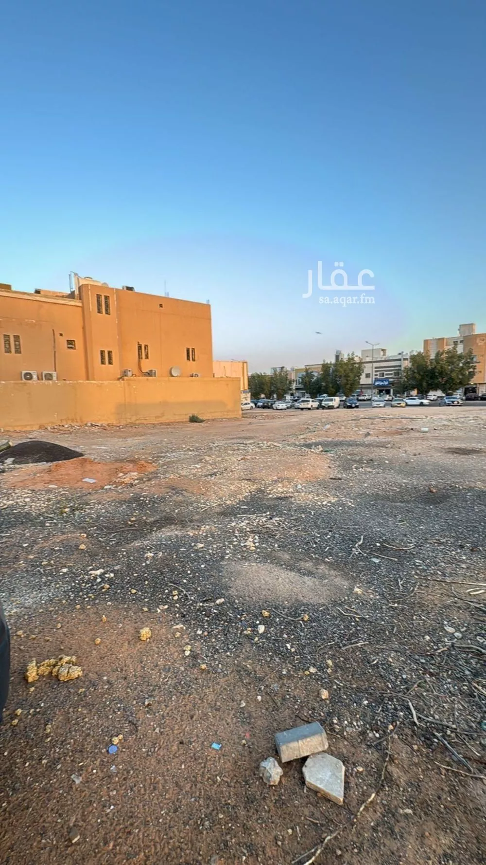 900 sqm land in King Faisal 2