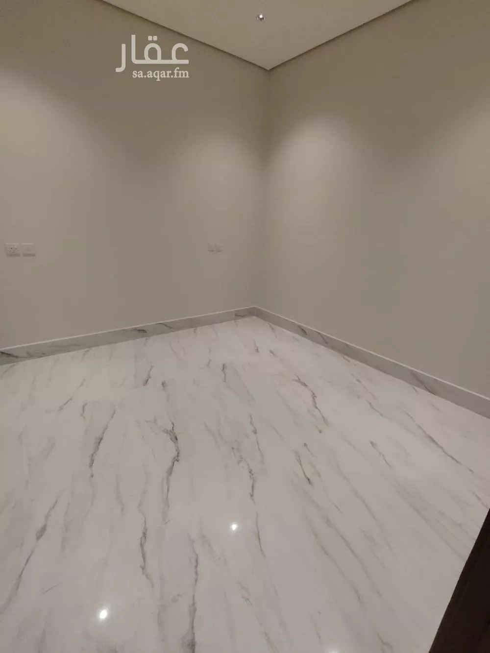 4 bedroom floor in Al Quds 1