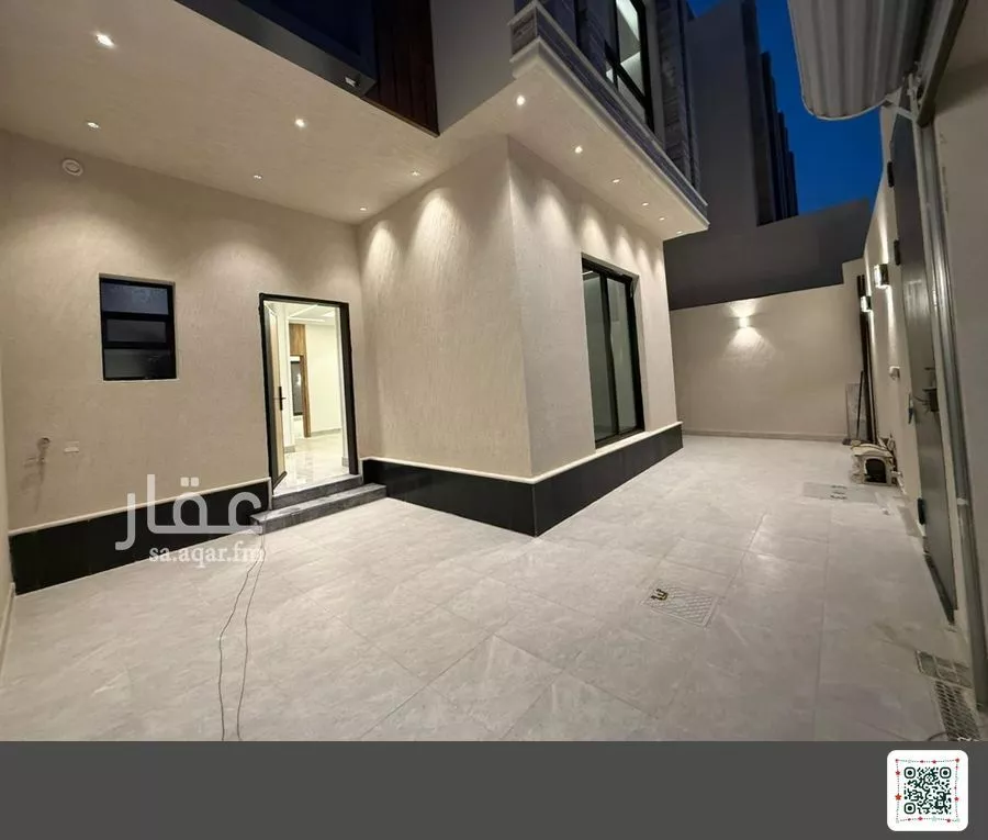 فيلا 5 غرف في العارض 2