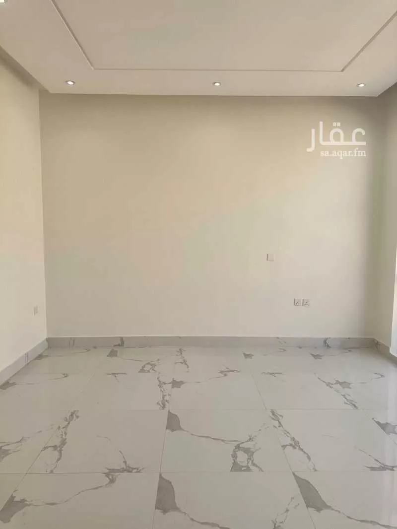 5 bedroom floor in Al Aridh 3