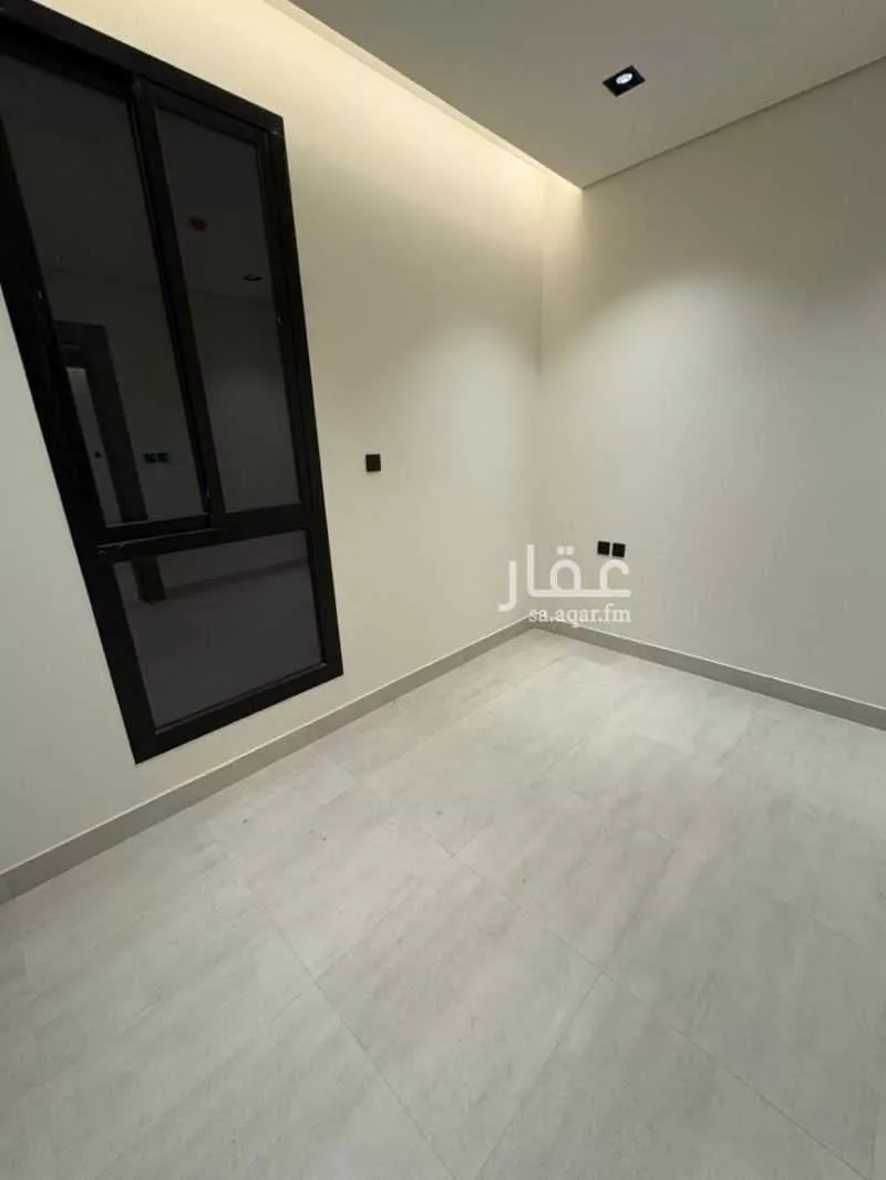 شقة 4 غرف في العارض 3