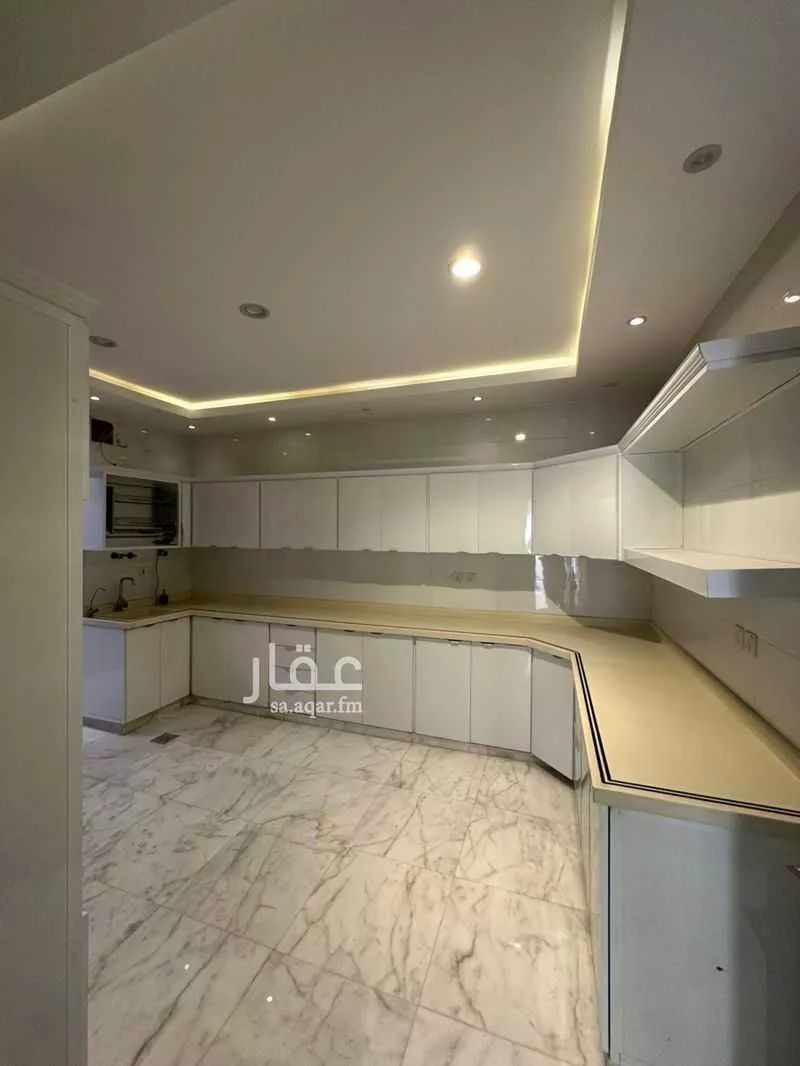 5 bedroom villa in Granada, Riyadh 15