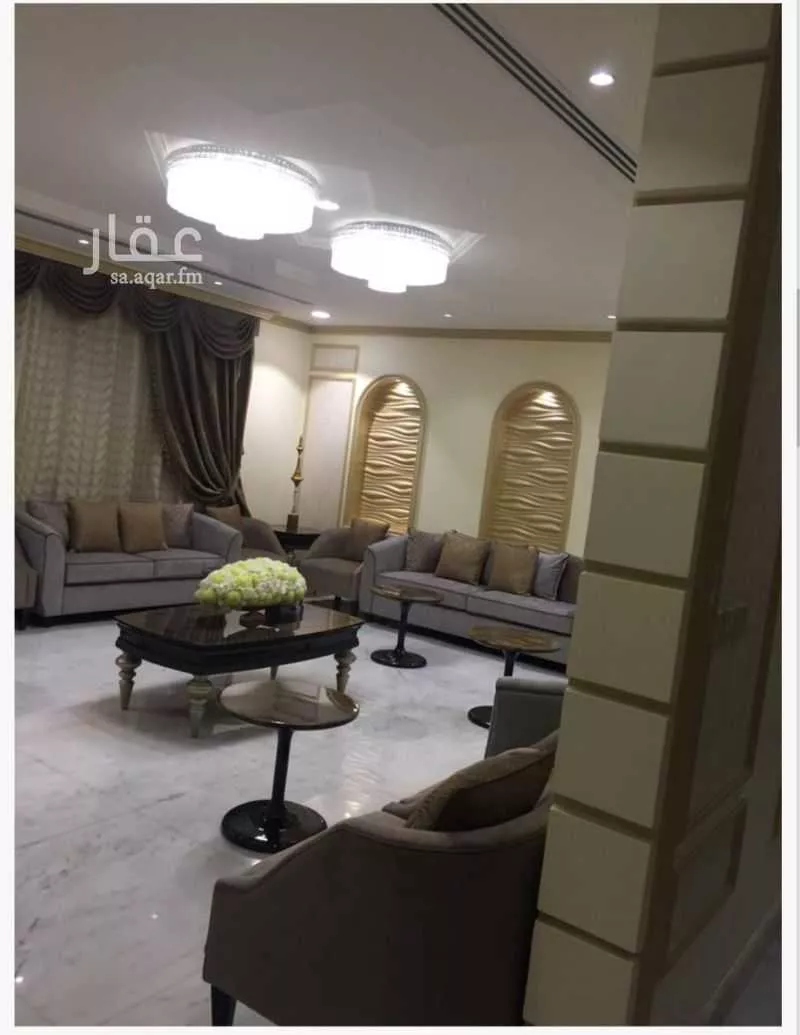 فيلا 7 غرف في الملك فيصل 3