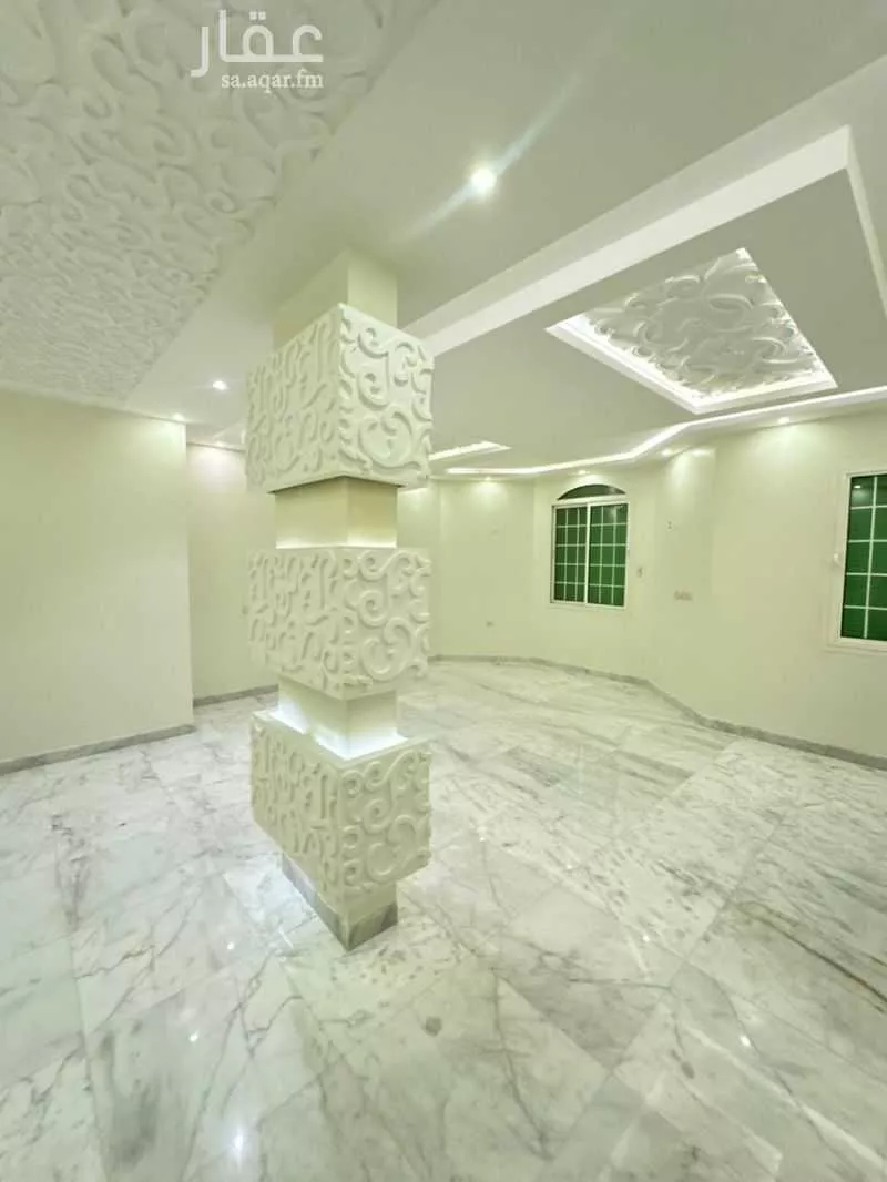 5 bedroom villa in Granada, Riyadh 5