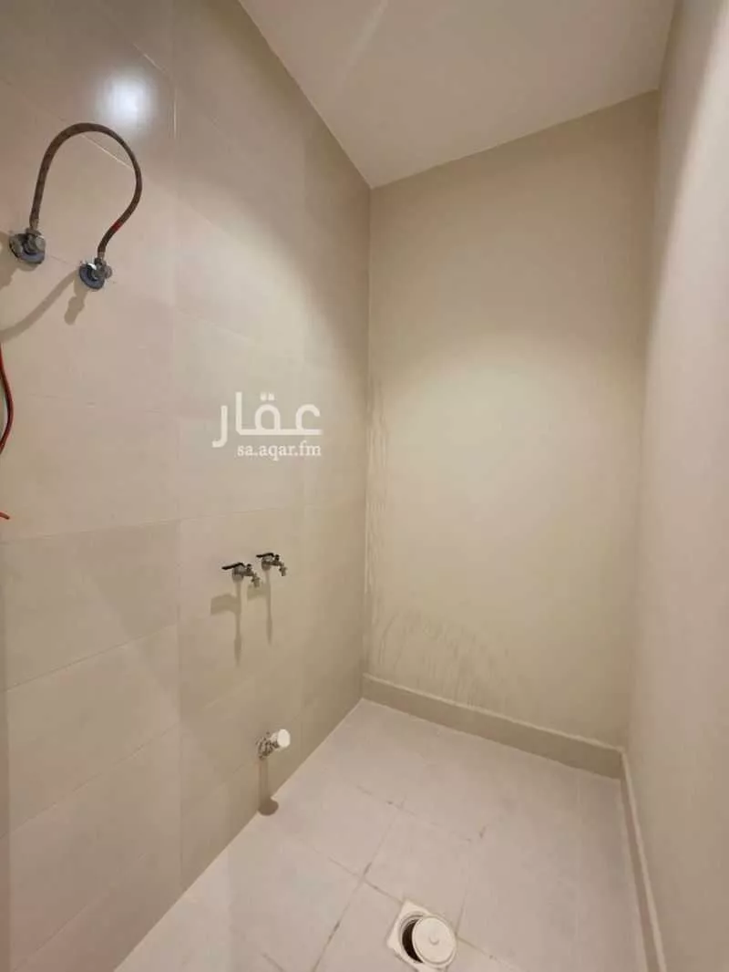 شقة 5 غرف في النزهة 2