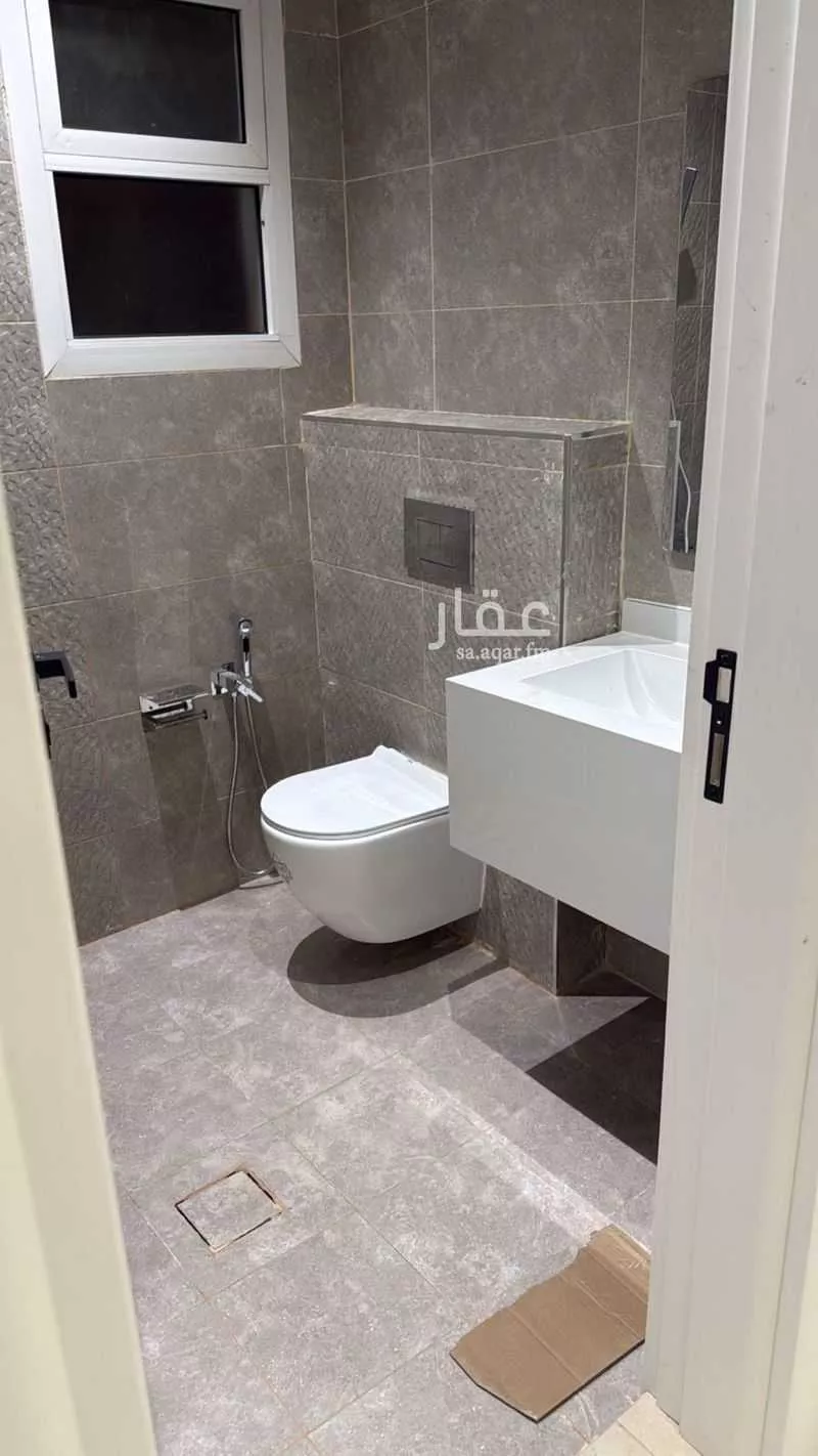 12 bedroom villa in Al Rabie, Riyadh 17