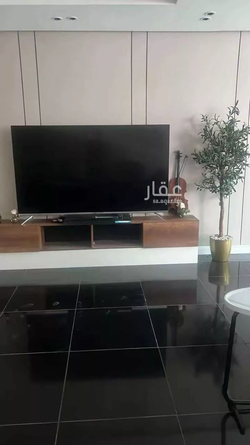 3 bedroom villa in Al Shati, Jeddah 6