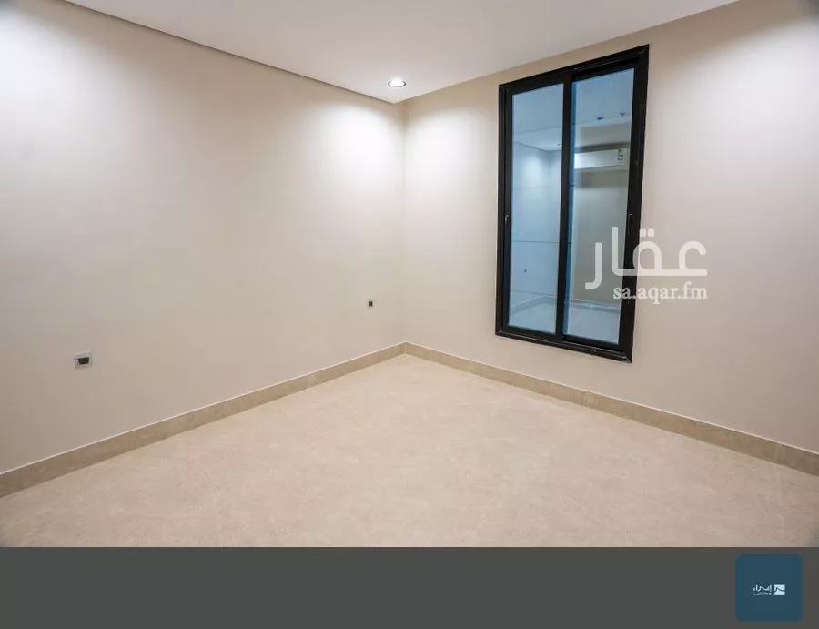 شقة 5 غرف في الحمرا 3