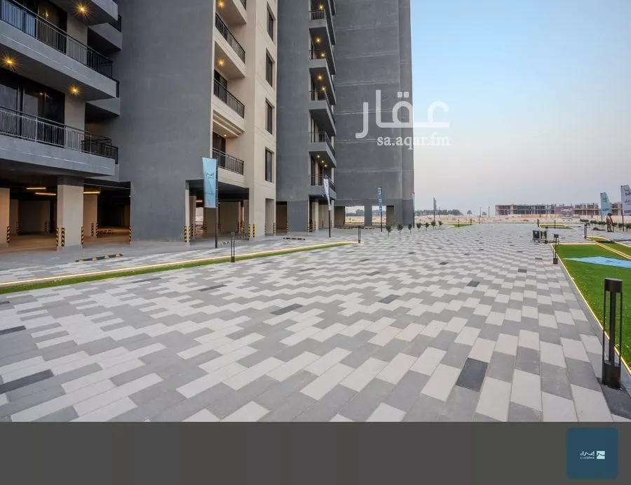 شقة 5 غرف في الخور 5