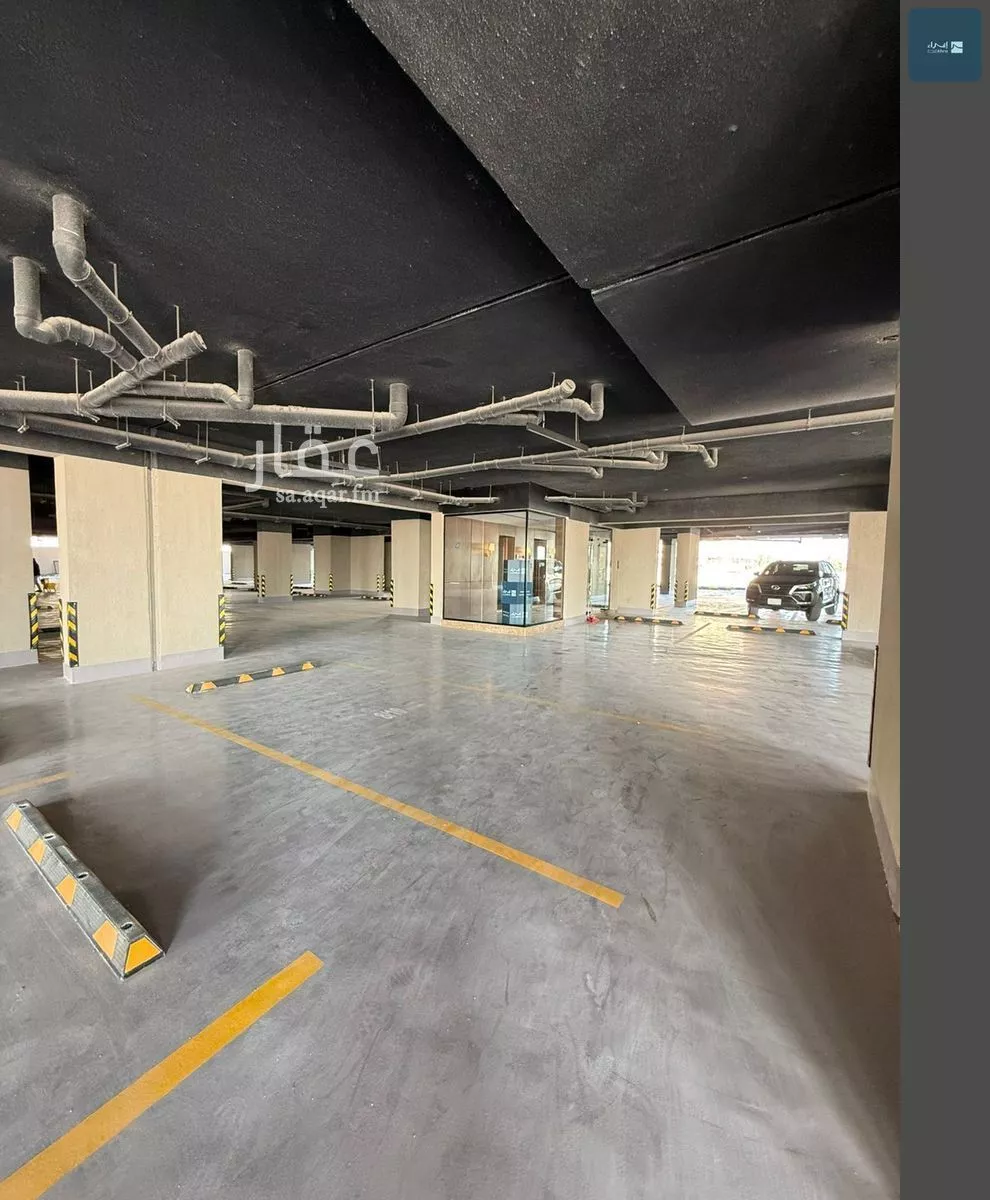 5 bedroom apartment in Al Khour 4