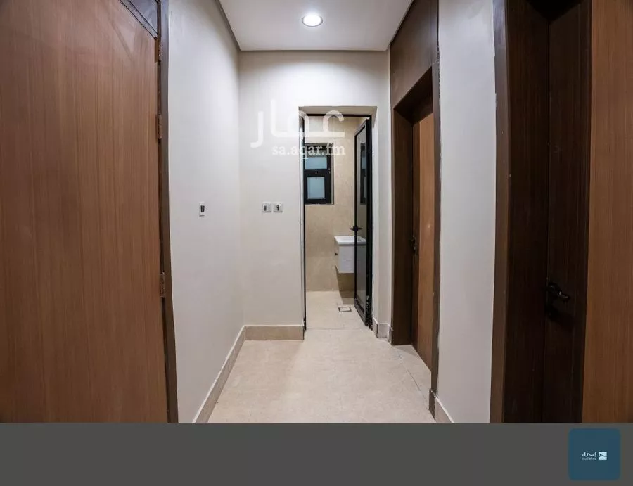 5 bedroom apartment in Al Hamra, Eastern Province 9