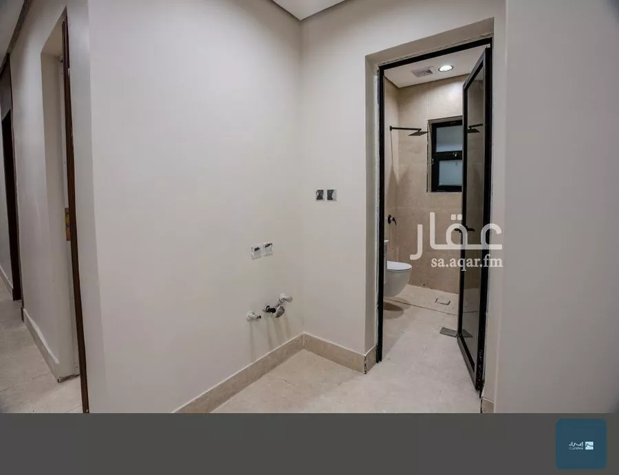 5 bedroom apartment in Al Hamra, Eastern Province 19