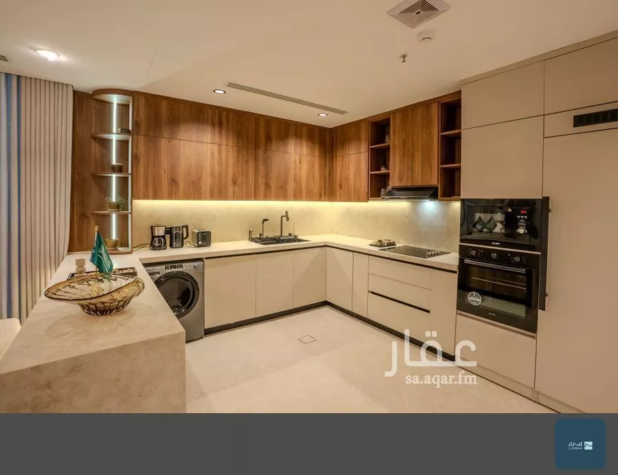 شقة 5 غرف في الخور 4