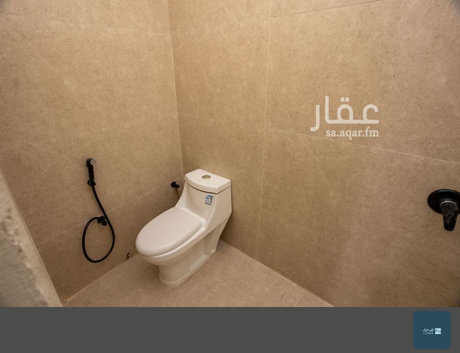 5 bedroom apartment in Al Hamra, Eastern Province 8