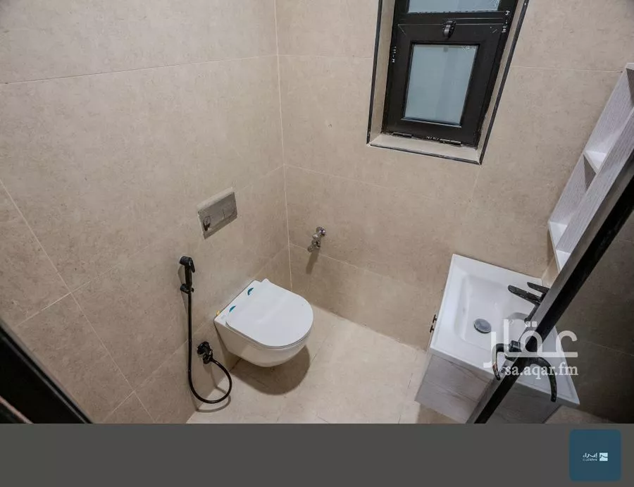 5 bedroom apartment in Al Hamra, Eastern Province 7