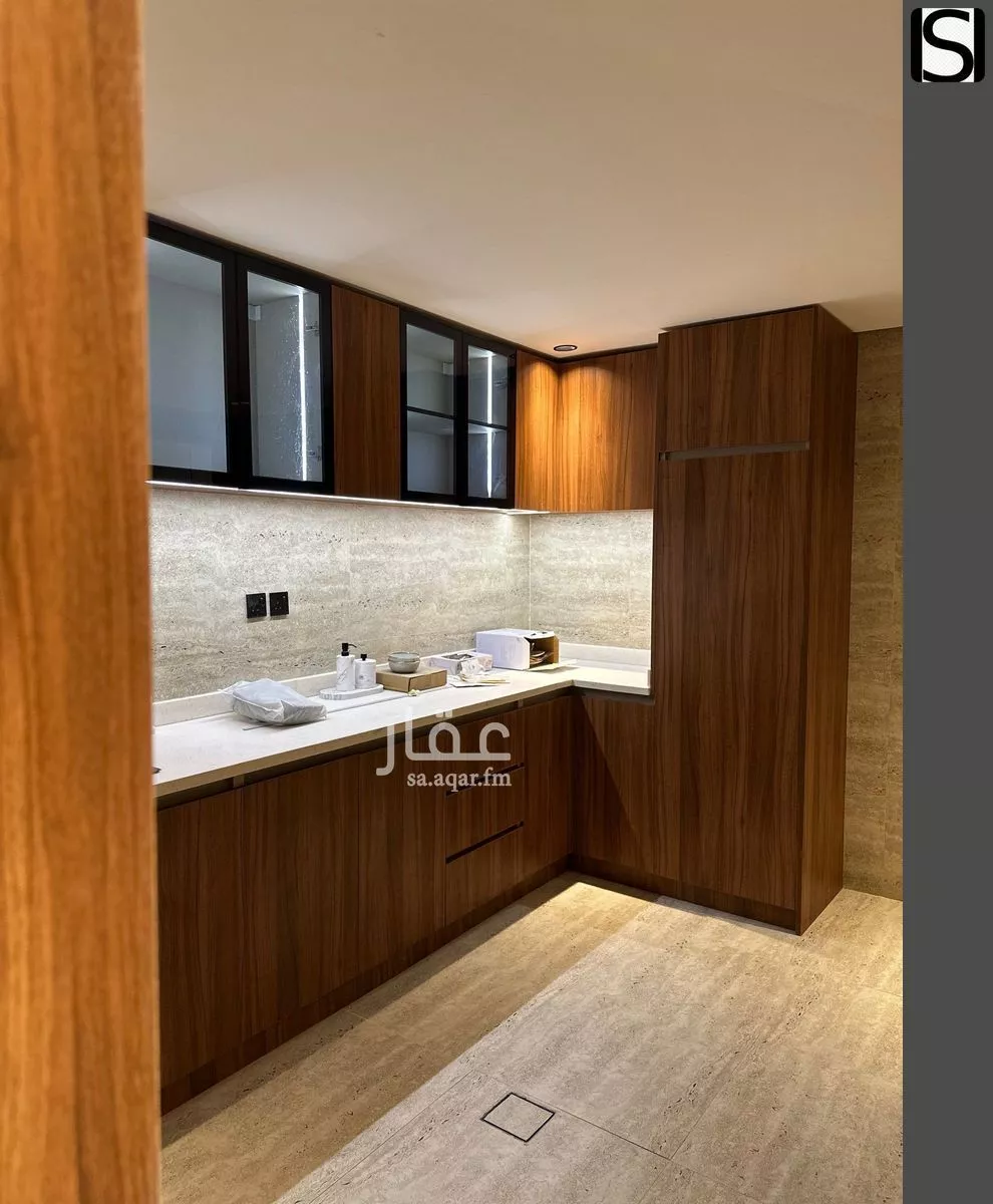 5 bedroom apartment in Ash Shulah 2