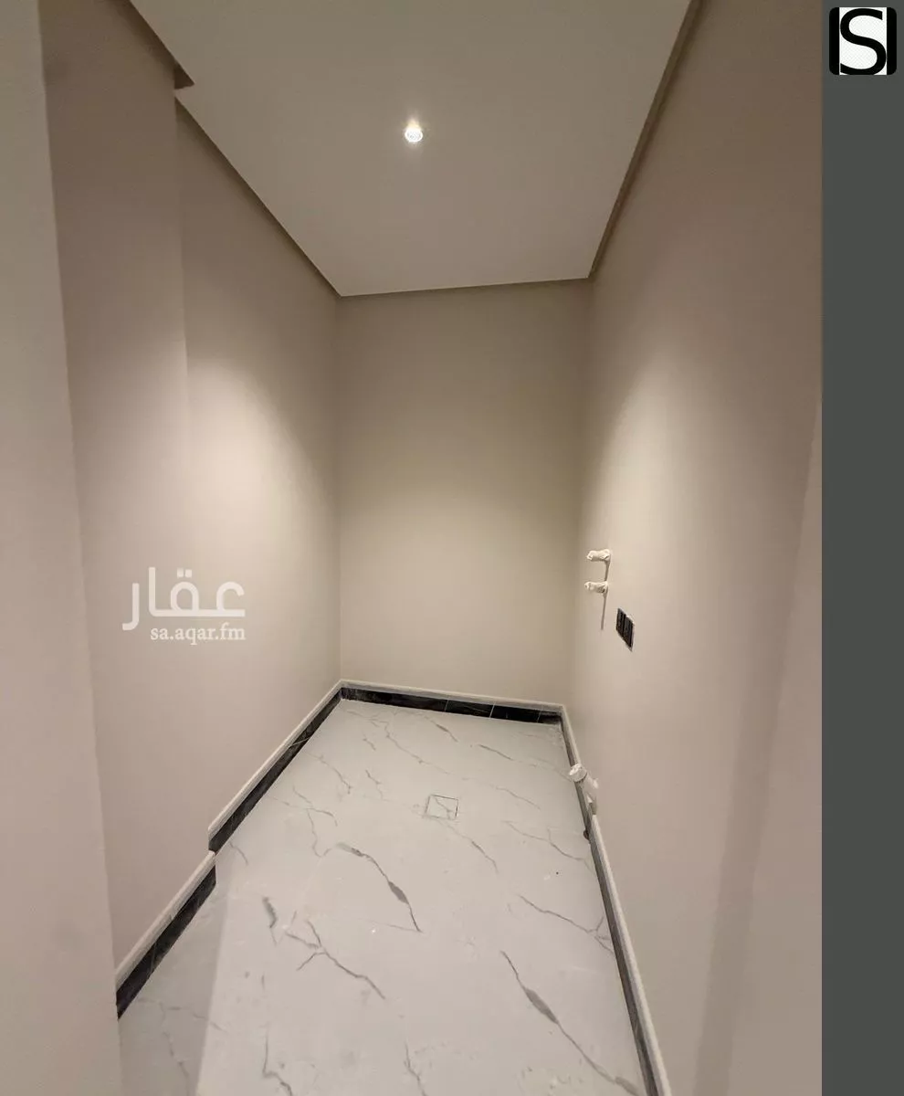 شقة 5 غرف في الشاطئ الغربي 4