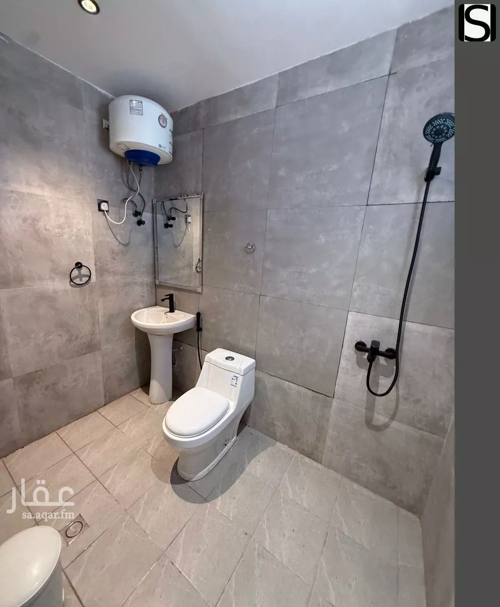 شقة 3 غرف في الحمرا 1