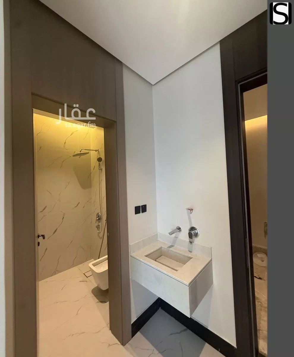 شقة 5 غرف في الشاطئ الغربي 3