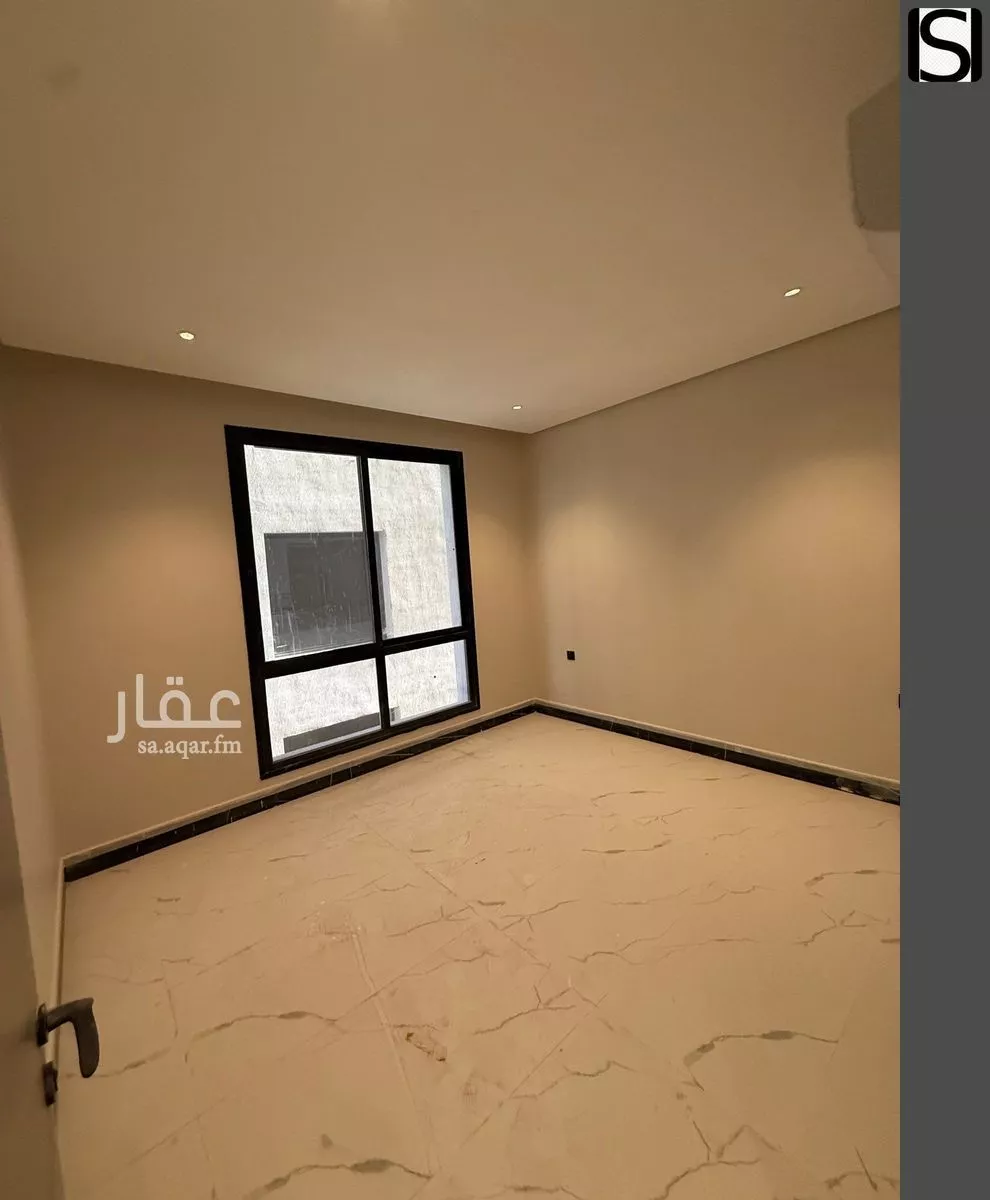 شقة 5 غرف في الشاطئ الغربي 2