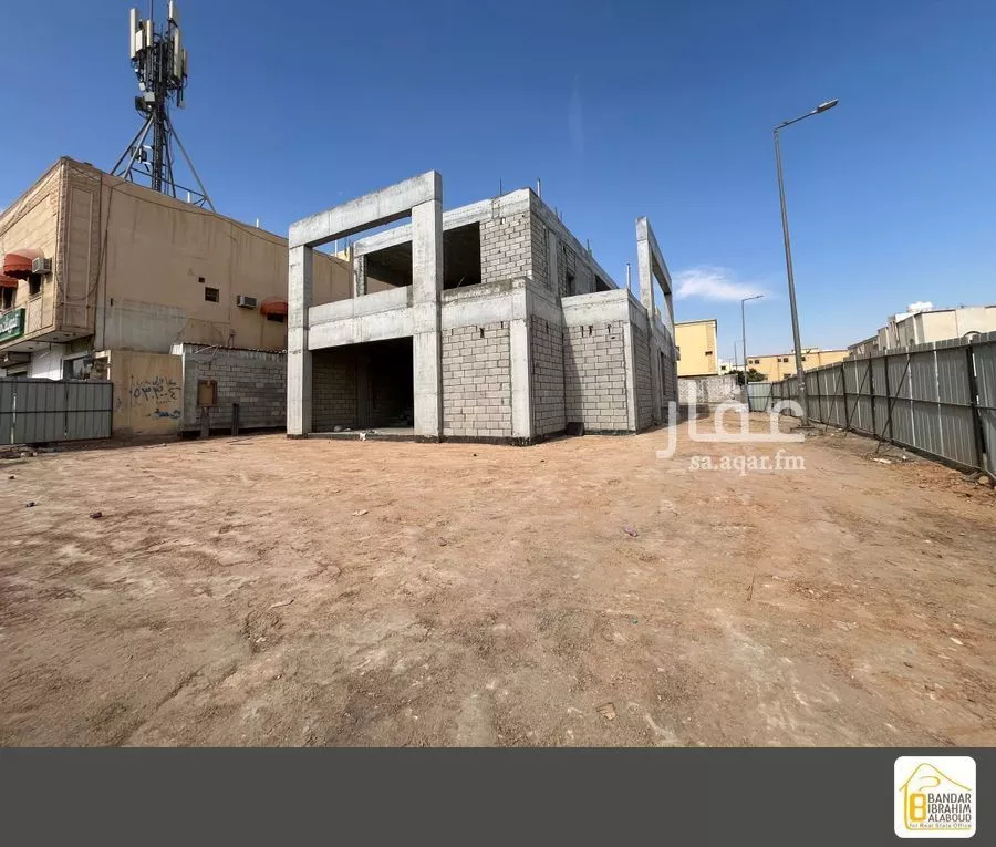 shop in Al Uraija Al Gharbiyah, Riyadh 8