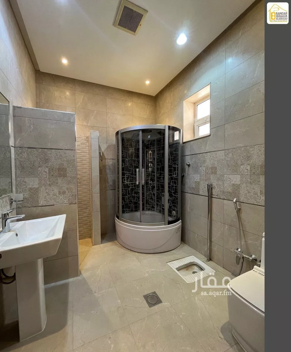 8 bedroom villa in Al Yasmin, Riyadh 28