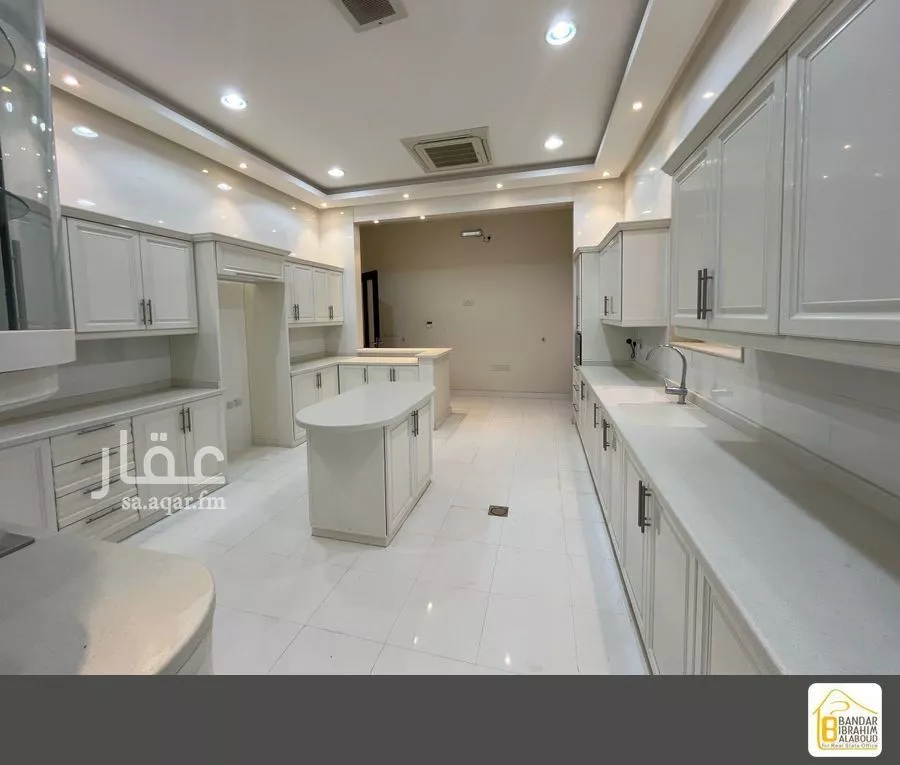 8 bedroom villa in Al Yasmin, Riyadh 15