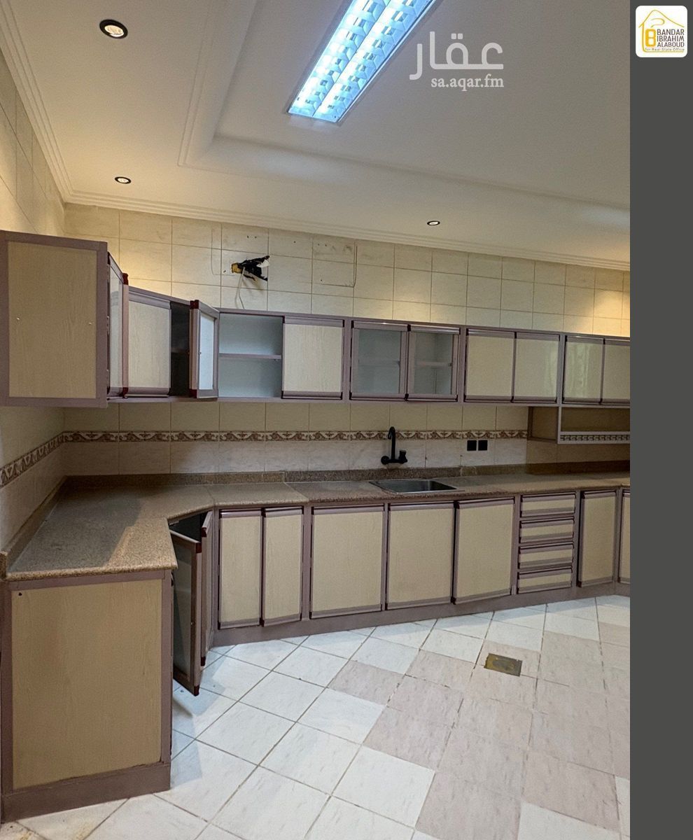 8 bedroom villa in Al Ghadir, Riyadh 14