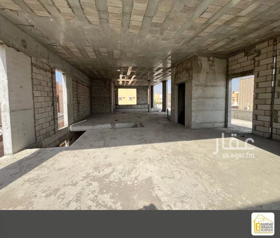 shop in Al Uraija Al Gharbiyah, Riyadh 14