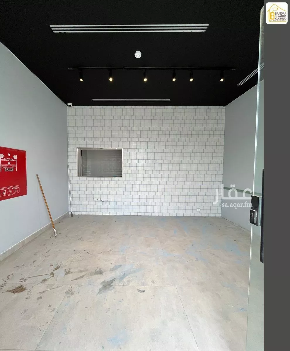 shop in Al Narjis, Riyadh 8