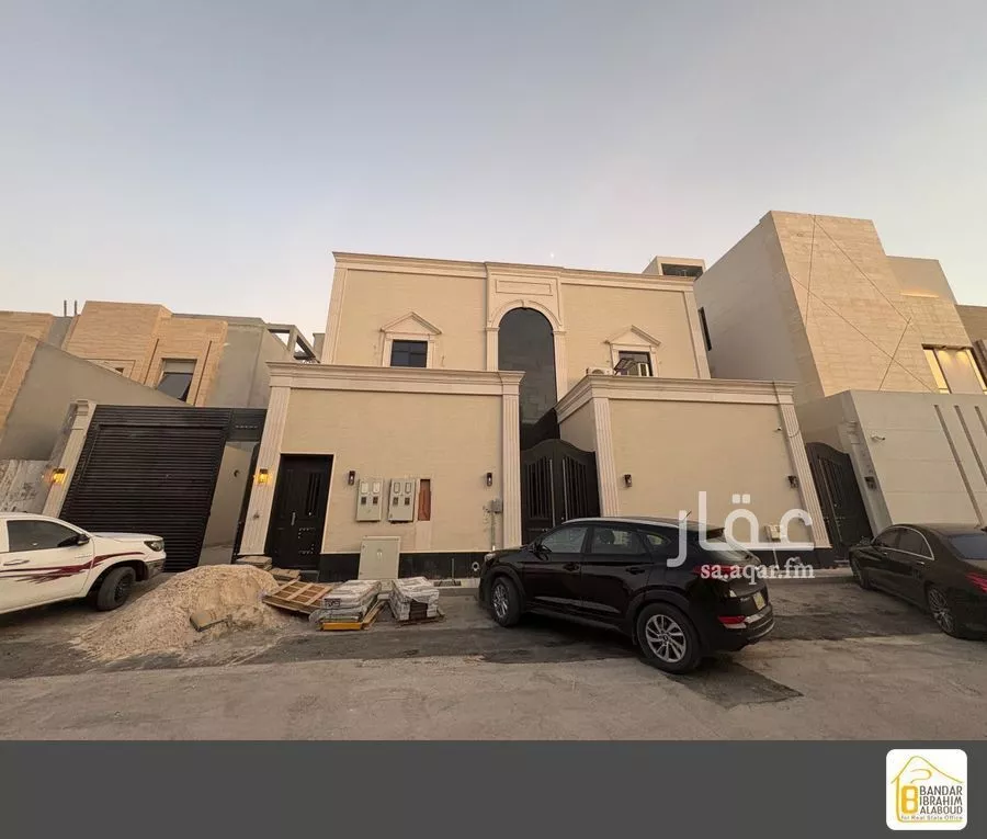 فيلا 8 غرف في النرجس 1