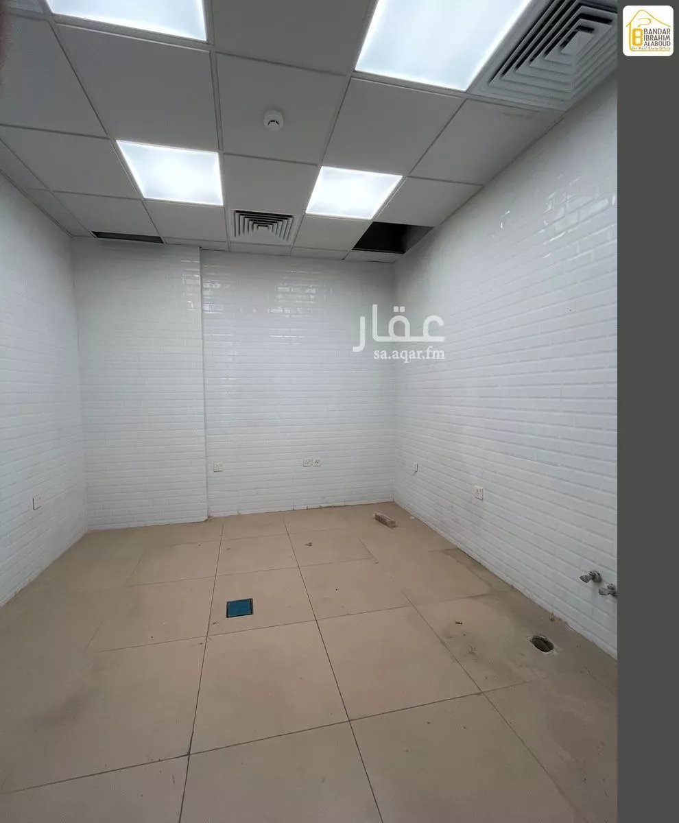 shop in Al Narjis, Riyadh 14