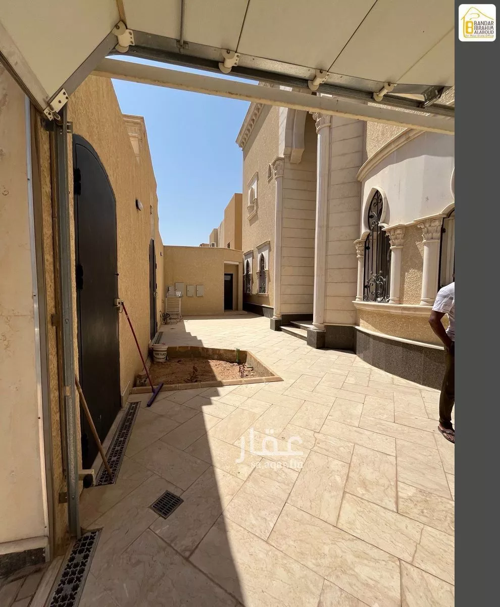 8 bedroom villa in Al Yasmin, Riyadh 5
