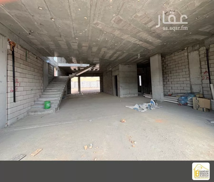 shop in Al Uraija Al Gharbiyah, Riyadh 18