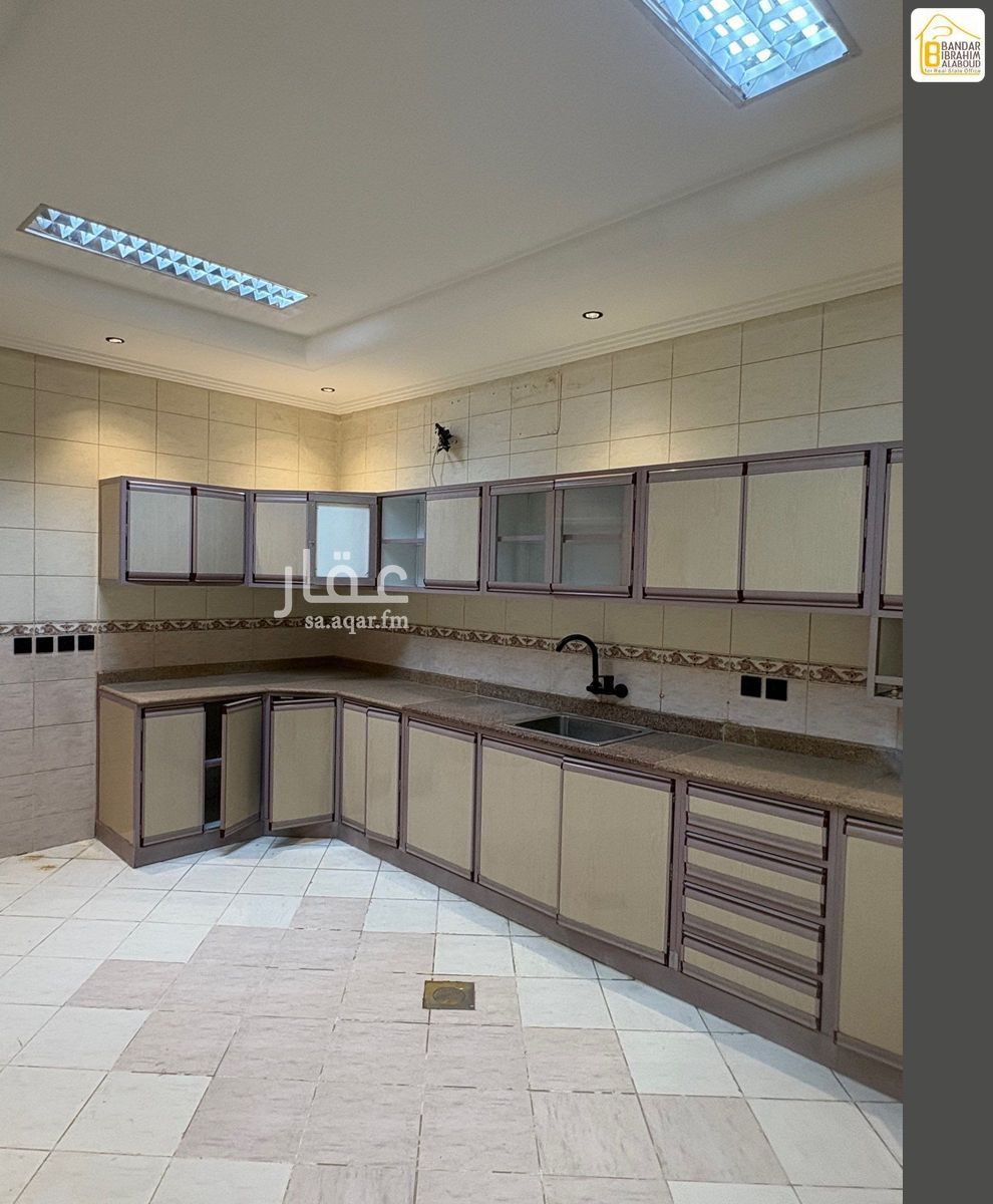 8 bedroom villa in Al Ghadir, Riyadh 12