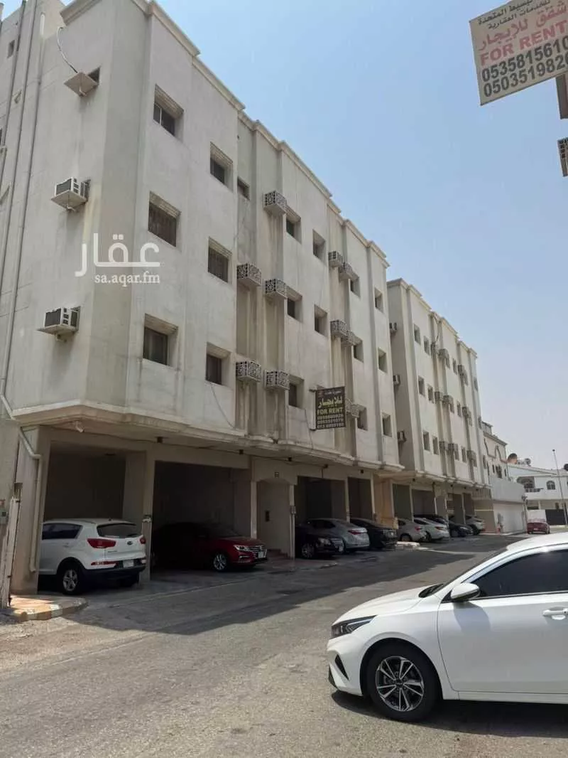 عمارة 880 م² في صناعية الثقبة