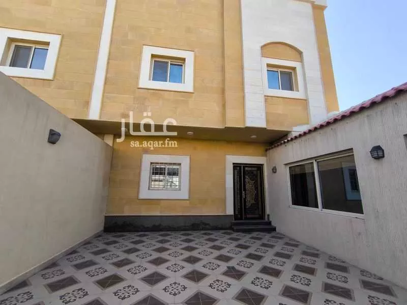 9 bedroom villa in Ash Shulah 5