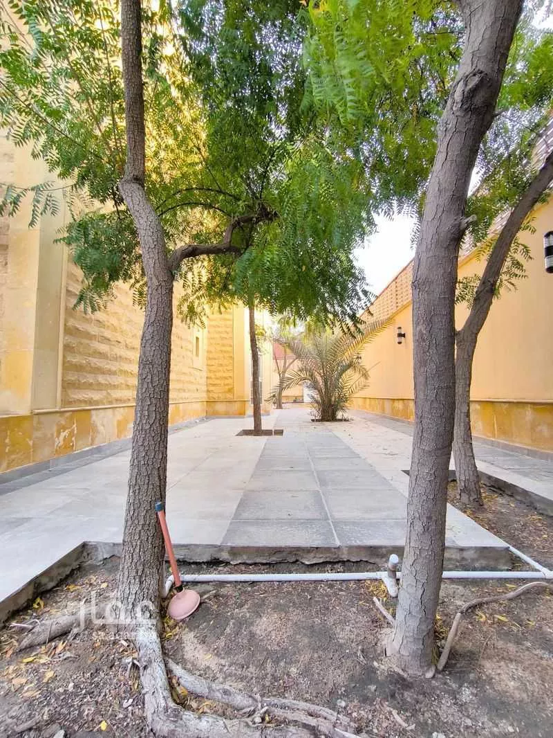 7 bedroom villa in Ash Shulah, Eastern Province 23